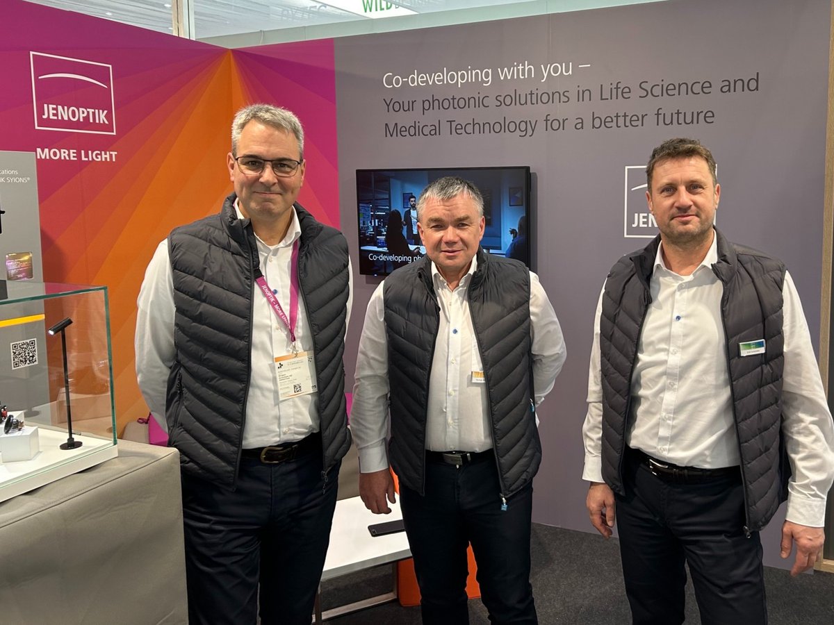 Meet us at the #COMPAMED exhibition where we're showing our #photonics competencies for #lifescience and #medtech applications!

🚩 Messe Düsseldorf, Germany 
 📍 hall 8a, booth H19.1
📅 Nov 14-17, 2022

Discover more about our products &amp; exhibits:
PR 🔎 bit.ly/3thWLrP