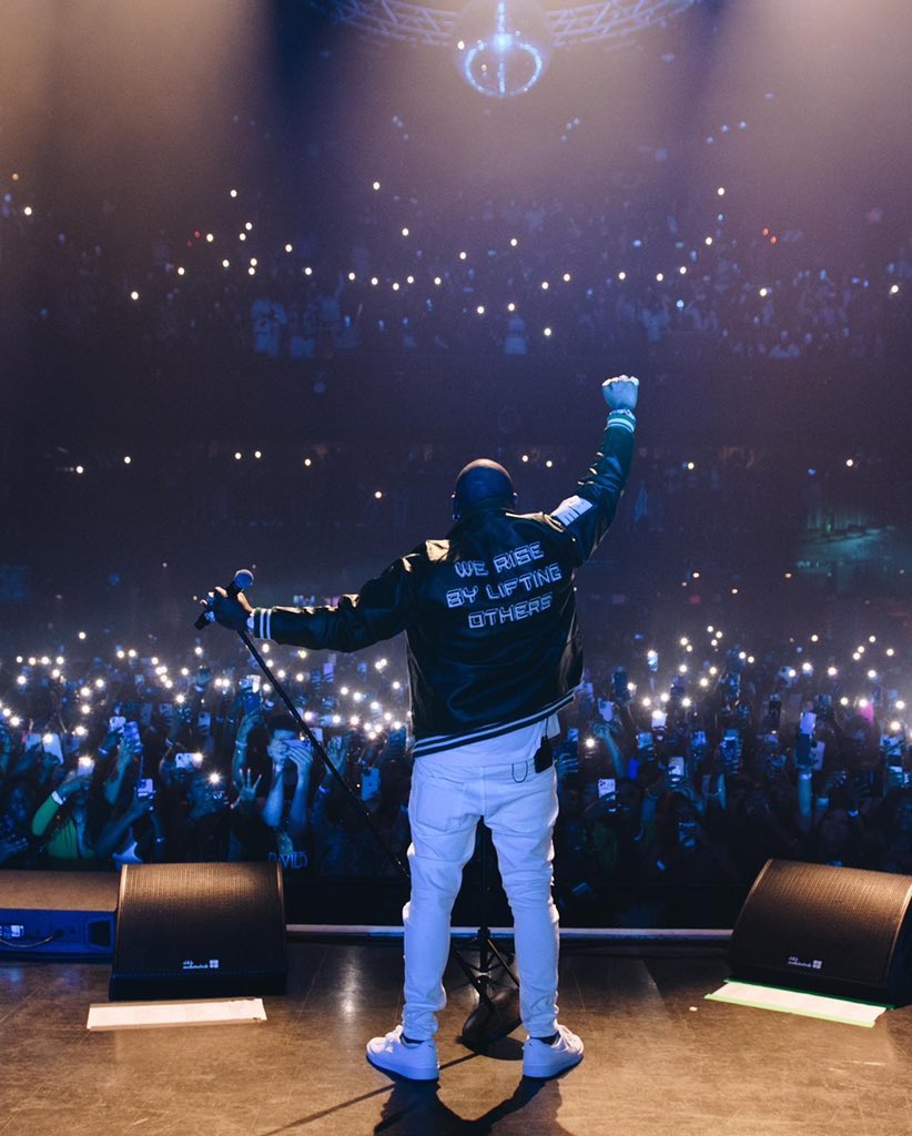 Everyday Davido fans deserve more than 2k followers. if you are 30BG drop your handle let’s become mutuals 💚