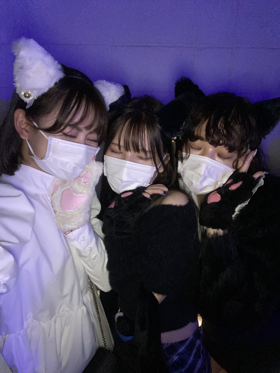 roll_nyanta's tweet photo. 高専祭たのしかった！🤸‍♂️🤸🏻‍♀️🤸🏻‍♂️
抽選会でチェキあたった！
いっぱい写真とろーね📸🫶 https://t.co/XK4STDb4H9