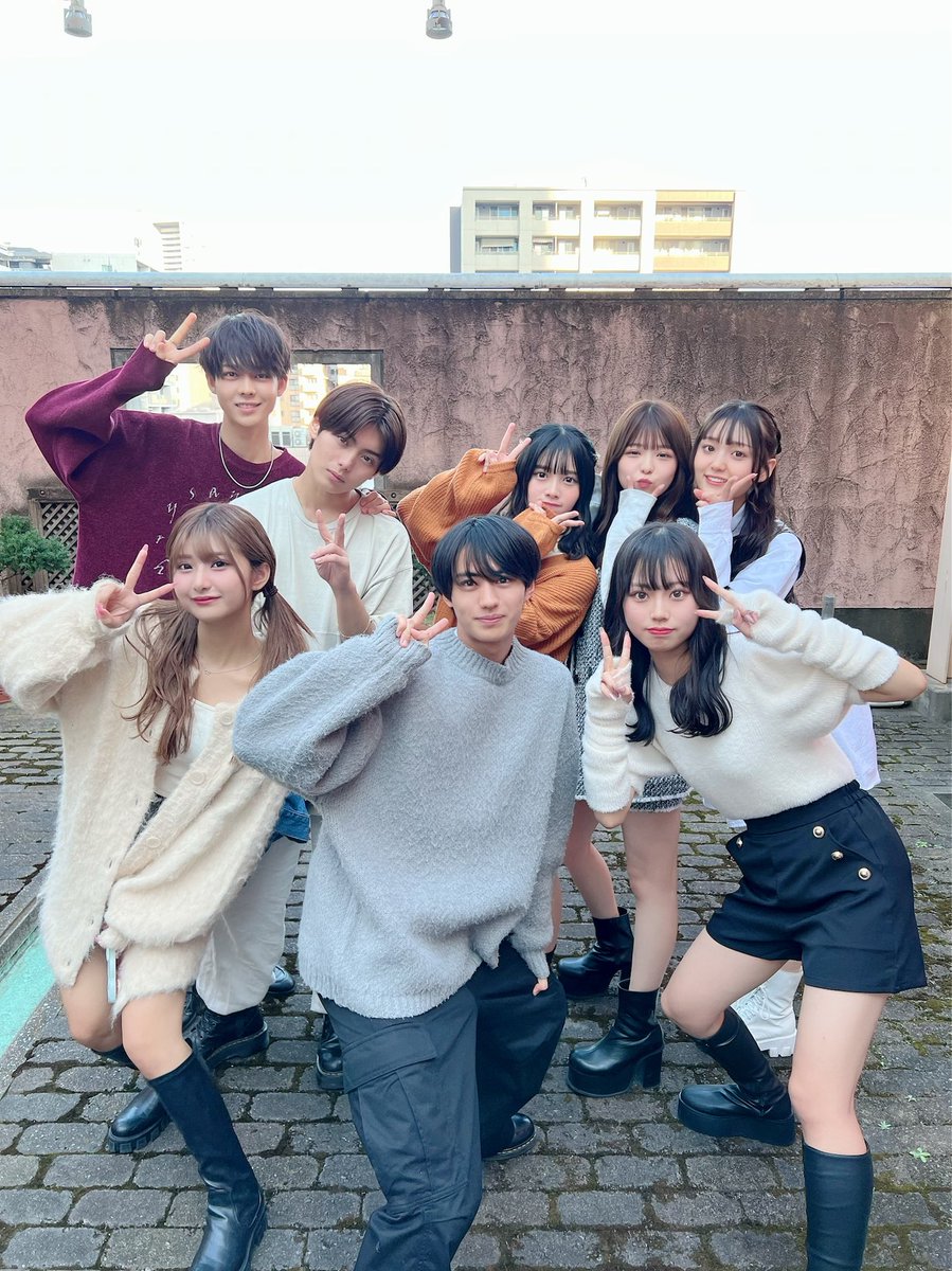 kidai_kobayashi's tweet photo. 戸板女子短期大学さんにお邪魔しました！ファンの方とも触れ合えて素敵な思い出になりました✨🤍✨ https://t.co/zq3V0nl4fv