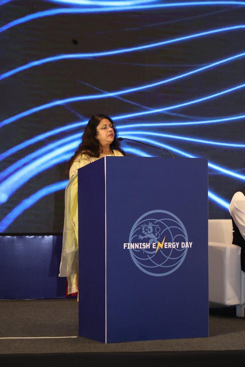 FinlandinIndia's tweet photo. We would like to thank dignitaries from @GPRD_GUVNL #GETRI, #GERMI and the #EPDGOG for their participation and insights about #Gujarat's #RE potential and its active work on #EnergyTransition
#PoweringGujarat #FinnishEnergyDays #FinnishEnergy https://t.co/plGLeyMlrY