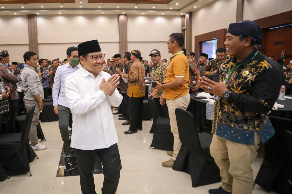 sarif198566's tweet photo. Gus Muhaimin @cakimiNOW:

Menjaga dan merawat desa sama dengan menjaga Indonesia

 #KebangkitanDesa https://t.co/VZHx7Fy0GT