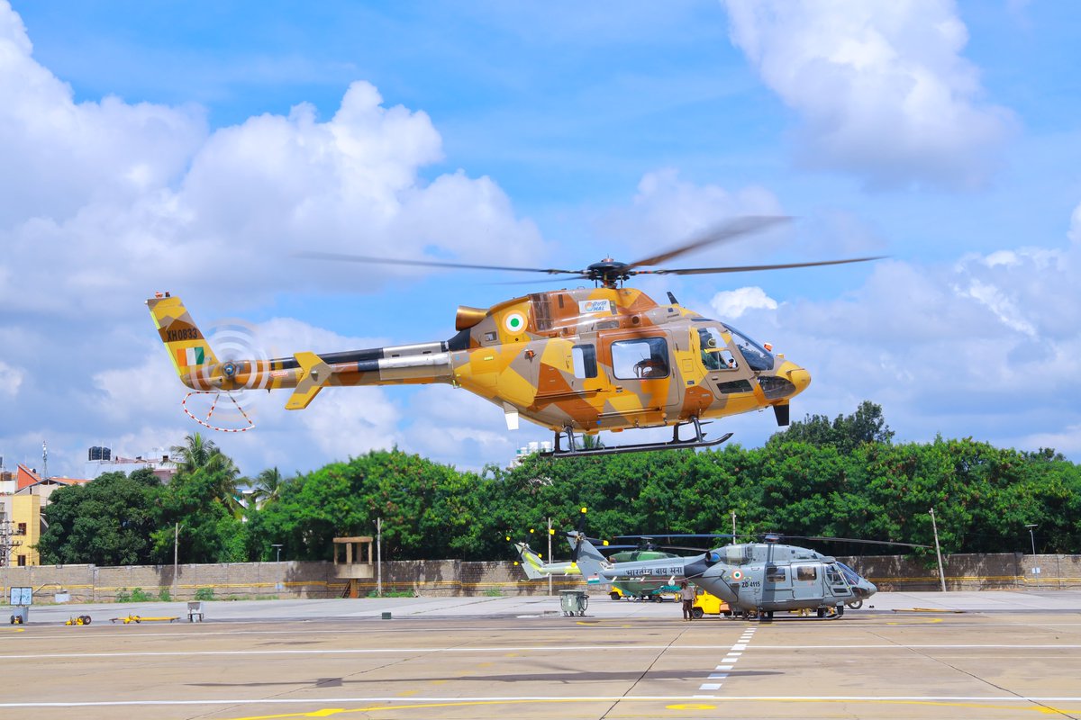Defence_Nation's tweet photo. DG ICG, V S Pathania undertook a maiden sortie in HAL LUH at the HAL facility in Bengaluru. 🇮🇳🚁
.
.
#IndianCoastGuard #HALLUH #Bengaluru https://t.co/ZbwW52R5nc