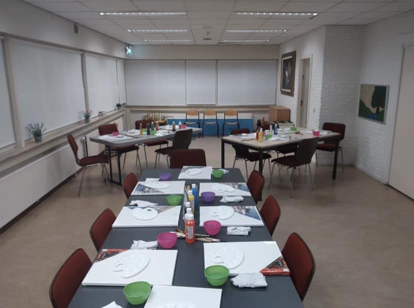 SlingerHengelo's tweet photo. "Kunstschilderen met #SaccovanMunster - Een geweldige avond! Nou, dat is de korte samenvatting van een hele mooie avond. Wat hebben we allemaal genoten, geschilderd, gelachen en ... "
Zo begint een facebookbericht op #All4free. Meer lezen over deze match?  https://t.co/NipmhyV5h0 https://t.co/gsNFqebqGj