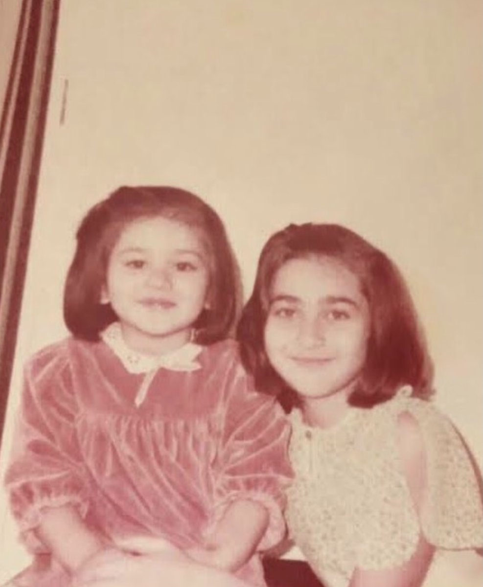 NevantaMedia's tweet photo. #happychildrensday2022 Here are some adorable pictures of #Bollywood celebs from their childhood days https://t.co/BKPQAicEEx