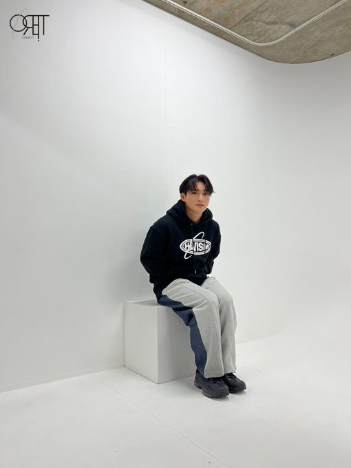 FhhPjVpUYAAyTHG?format=jpg&name=small