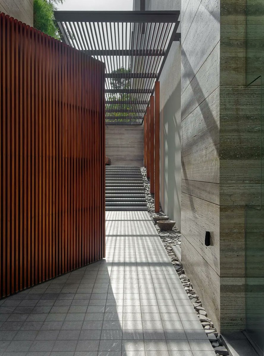 Archello's tweet photo. Green &amp; White House
by Studio VDGA 
https://t.co/pXXHNAPi3R https://t.co/iyfBZssLLc