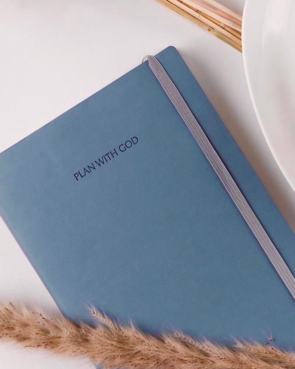 Looking for a new way to spend some spiritual quiet time? 
Look no further because this journal is all your need…

PS: they come in cute colors 😻

Available to shop online studioconcierge.ng 
shop instore 8a Ologun Agbaje street V/I

 ₦12,500