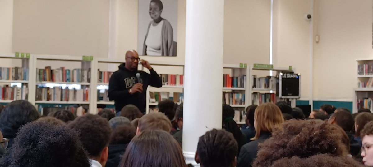 LibraryGoblin's tweet photo. At Brixton Library to meet @kwamealexander with students from across Lambeth @elmgreenschool https://t.co/U7jituBTm3