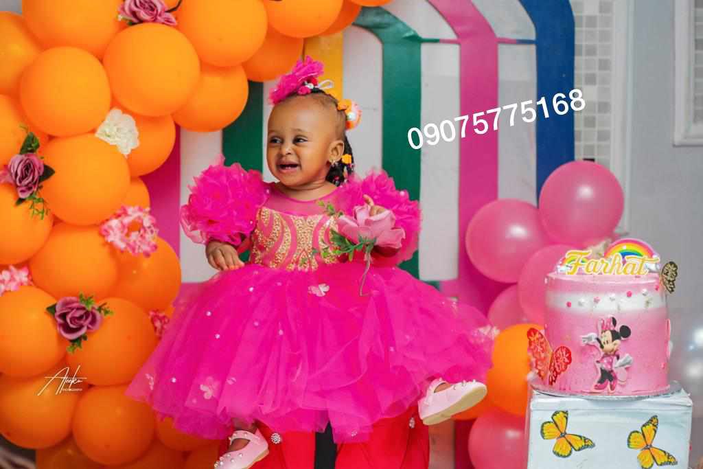 xaineeerb's tweet photo. It’s Farha’s first birthday and we came up with this beautiful dress 
Please retweet 🙏🙏
#kaduna #ballgown #IfeanyiAdeleke #Davido #Chioma https://t.co/0CT2LRse4I