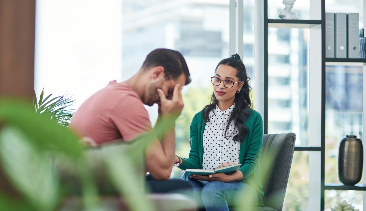 JigsawCloud's tweet photo. Poor #MentalHealthAtWork can lead to lower morale &amp; motivation to low performance, even conflict. What are your responsibilities as an #HR leader when it comes to #Employee #MentalWellbeing? Read our blog for all the info #EmployeeWellbeing https://t.co/mw1POnd3MX https://t.co/s7lvaDqzxJ