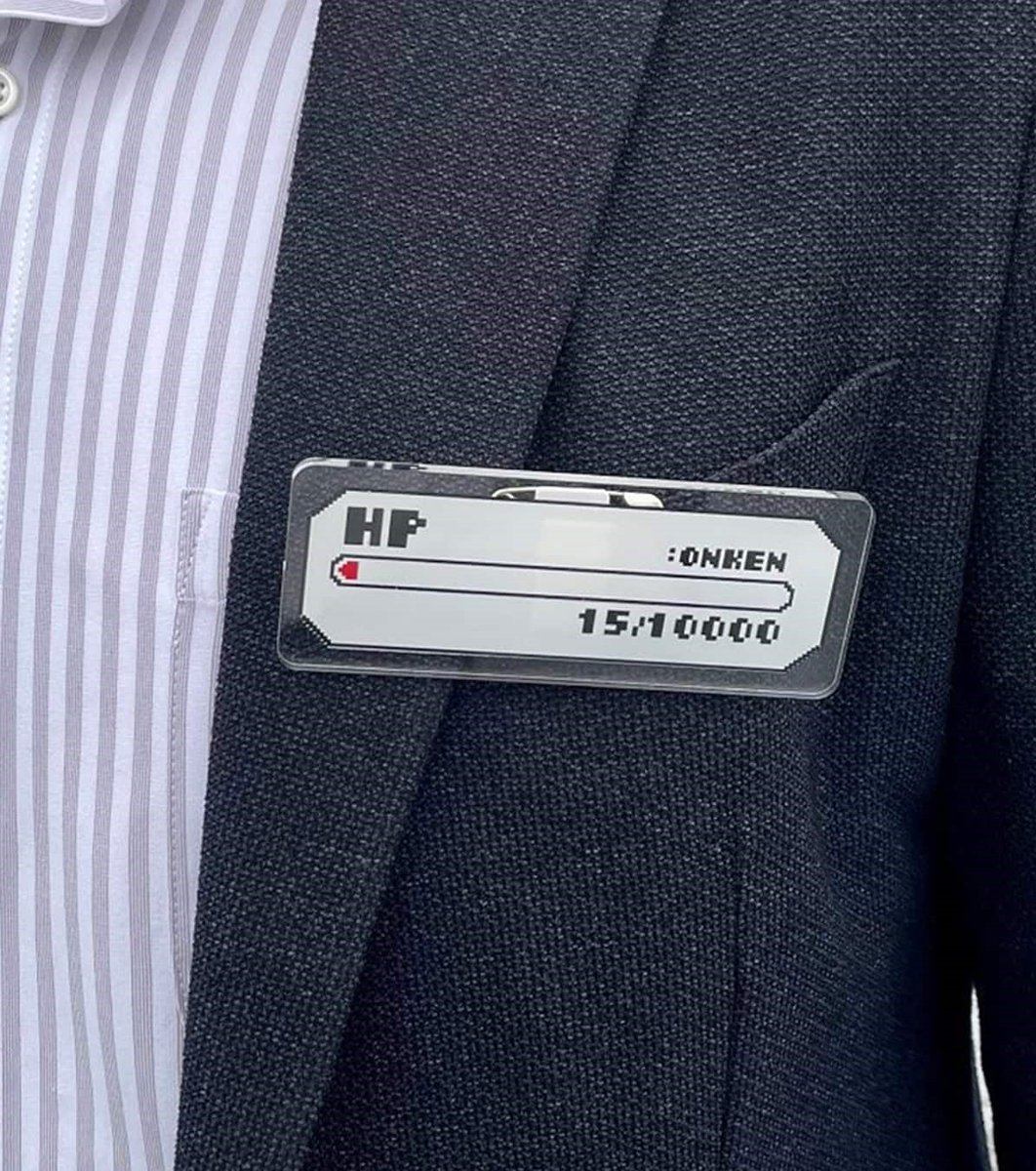creapills's tweet photo. Au Japon, l’entreprise Onken a créé des petits badges inspirés des jauges de vie des jeux vidéo pour que les employés puissent afficher leur humeur

Plus d’infos : https://t.co/N1ieunAqas https://t.co/KFUxBeT401