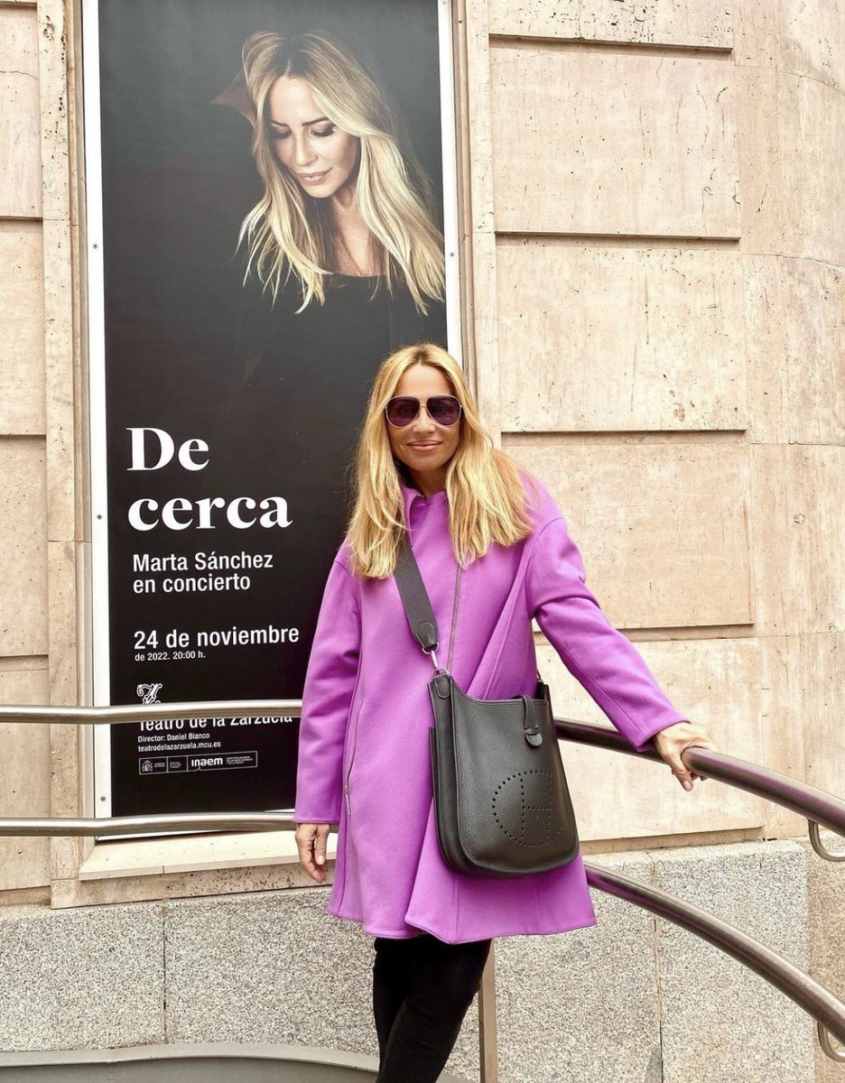 10 días!!!! 💜🤍🎹 

#24denoviembre #decerca @TeatroZarzuela DESEANDO VEROS!
#ultimasentradas #martasanchez #martisimasanchez #visitatecnica