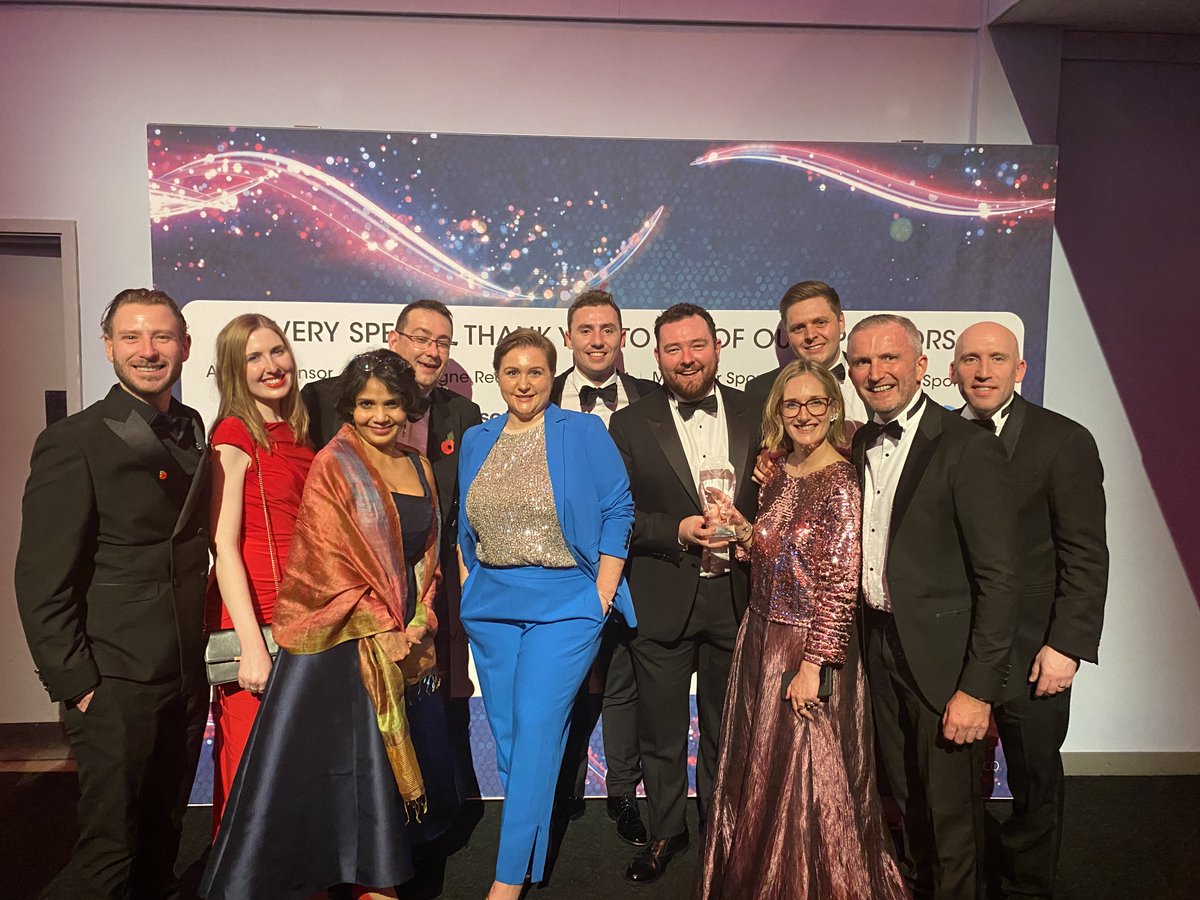 PureStorageUK's tweet photo. We're delighted to have won @CRN's Data Center Vendor of the Year Award at their fantastic awards ceremony! 

100% #channel 100% of the time and always #customerfirst. 

Thanks to everyone who made this happen!

#PureStorage https://t.co/5DjZbipjPe