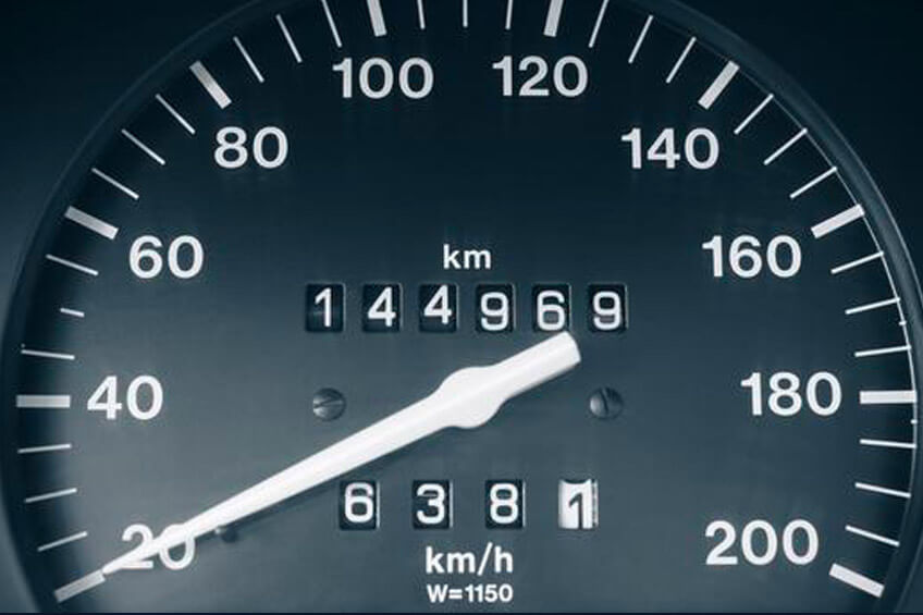 Face aux trafics des compteurs sur les véhicules d'occasion, <a href="/afleurot/">Aurélien Fleurot</a> sur <a href="/Europe1/">Europe 1</a> nous dévoile cette pépite qui certifie le kilométrage du compteur :  grâce à la blockchain, <a href="/odopass/">Odopass</a> sécurise les ventes de voitures entre particuliers.