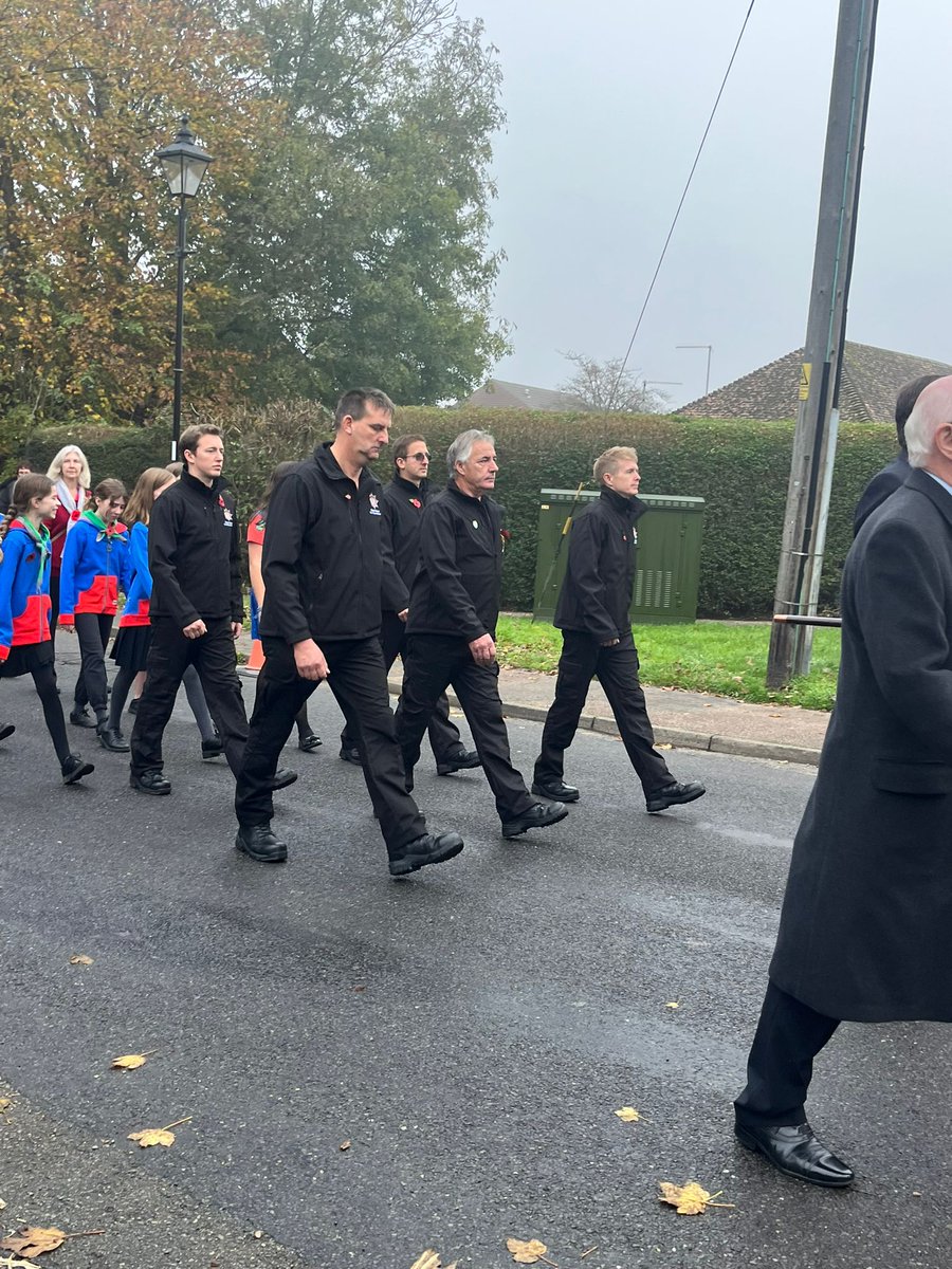 HenfieldFire's tweet photo. A quieter weekend for the station call wise but still a busy one! Saturday we joined @station_62 in a very informative walk around our loclal substation with @UKPowerNetworks then on Sunday the crew paid their respects in the local rememberence parade #WSFRs #stn56 #retained https://t.co/o4jVT9ZsId