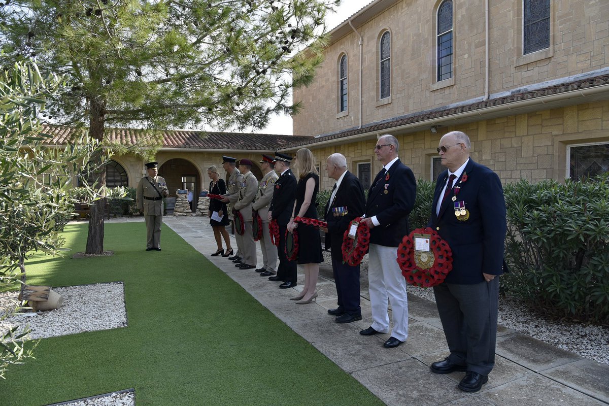 Personnel based in Dhekelia in @bfcyprus marking Remembrance on #RemembranceSunday