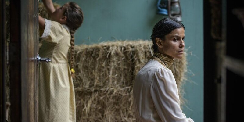 'Clara Sola uses the fertile hinterland of its rural setting, and the raw performances of its untrained actors, to create a film of pure pagan power.'

CLARA SOLA is in UK cinemas from Friday.

Read @filmclubchs's review

themoviewaffler.com/2022/11/clara-…

#ClaraSola #film #movies