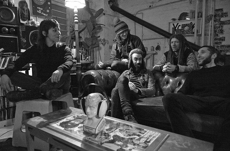 Gig of the day: <a href="/byhut/">Baba Yaga's Hut</a> present <a href="/GnodGnetwerk/">GNOD</a> + @scum_holy + Moundabout at <a href="/SignatureBrew/">Signature Brew</a>. £17 
- wegottickets.com/event/550025