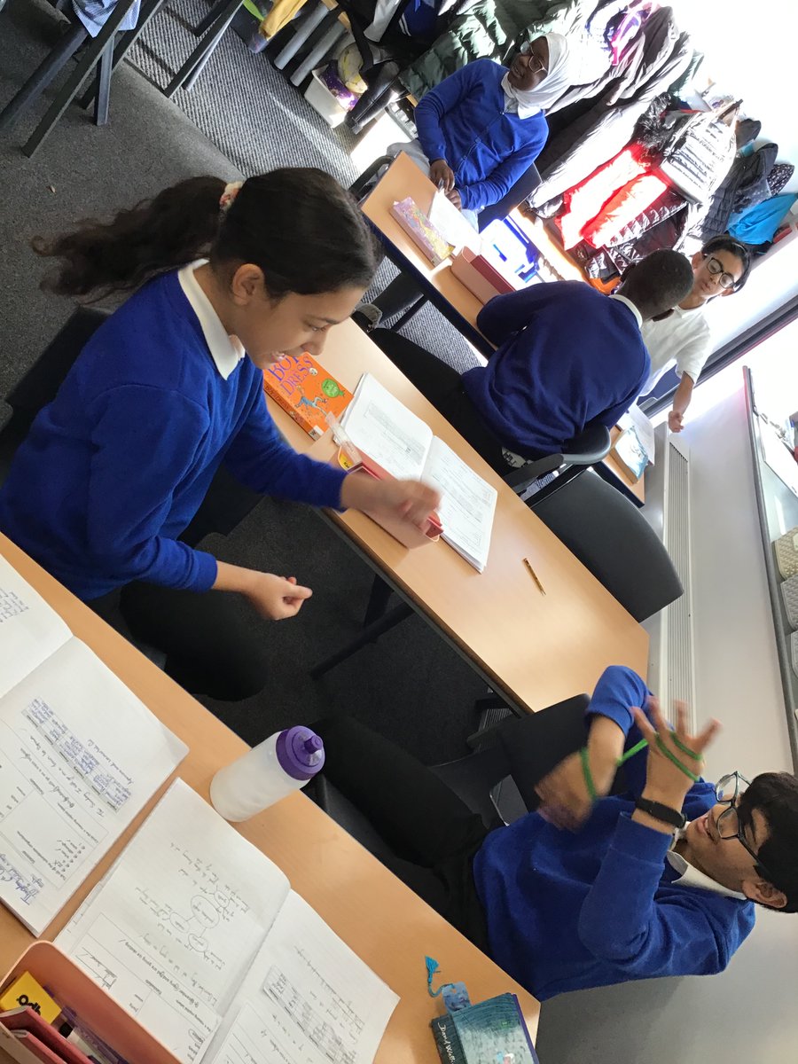 Hunslet Moor Primary School_Year 5 tweet media