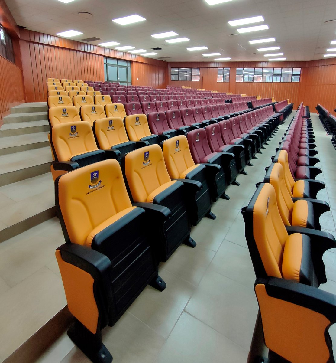 EuroSeating_Int's tweet photo. 🇿🇼 University of Zimbabwe (Harare city)
➡️ ARGENTINA PL seat, with maximum resistance anti-panic writing pad. ARGENTINA is one of the first models #EuroSeating launched on the market more than 27 years ago and still best seller nowadays 😎 #nolimitstoinspiration https://t.co/OJVYssaZVO