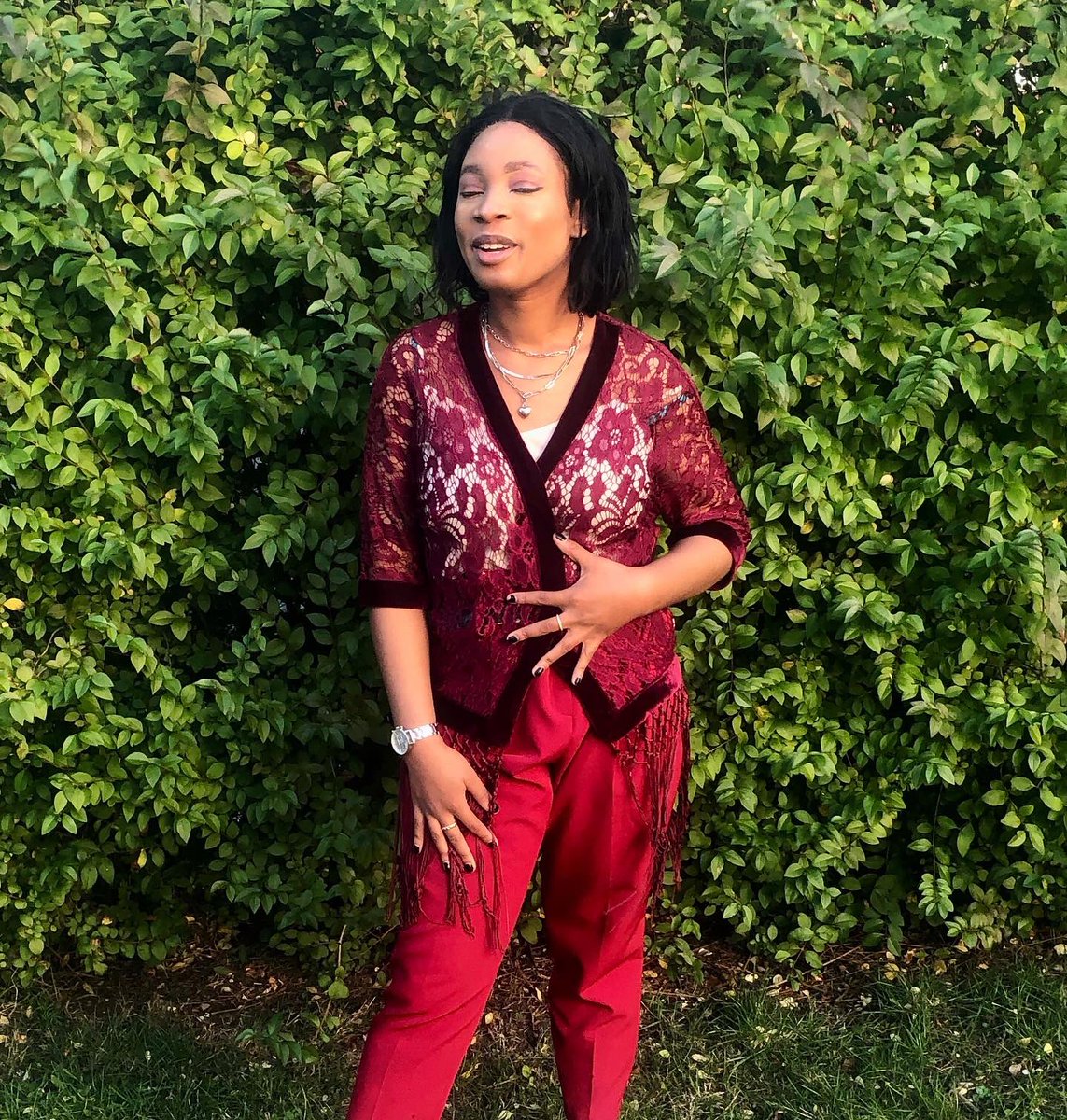 CillaSimply's tweet image. “Go confidently in the direction of your dreams.”-…  🥰