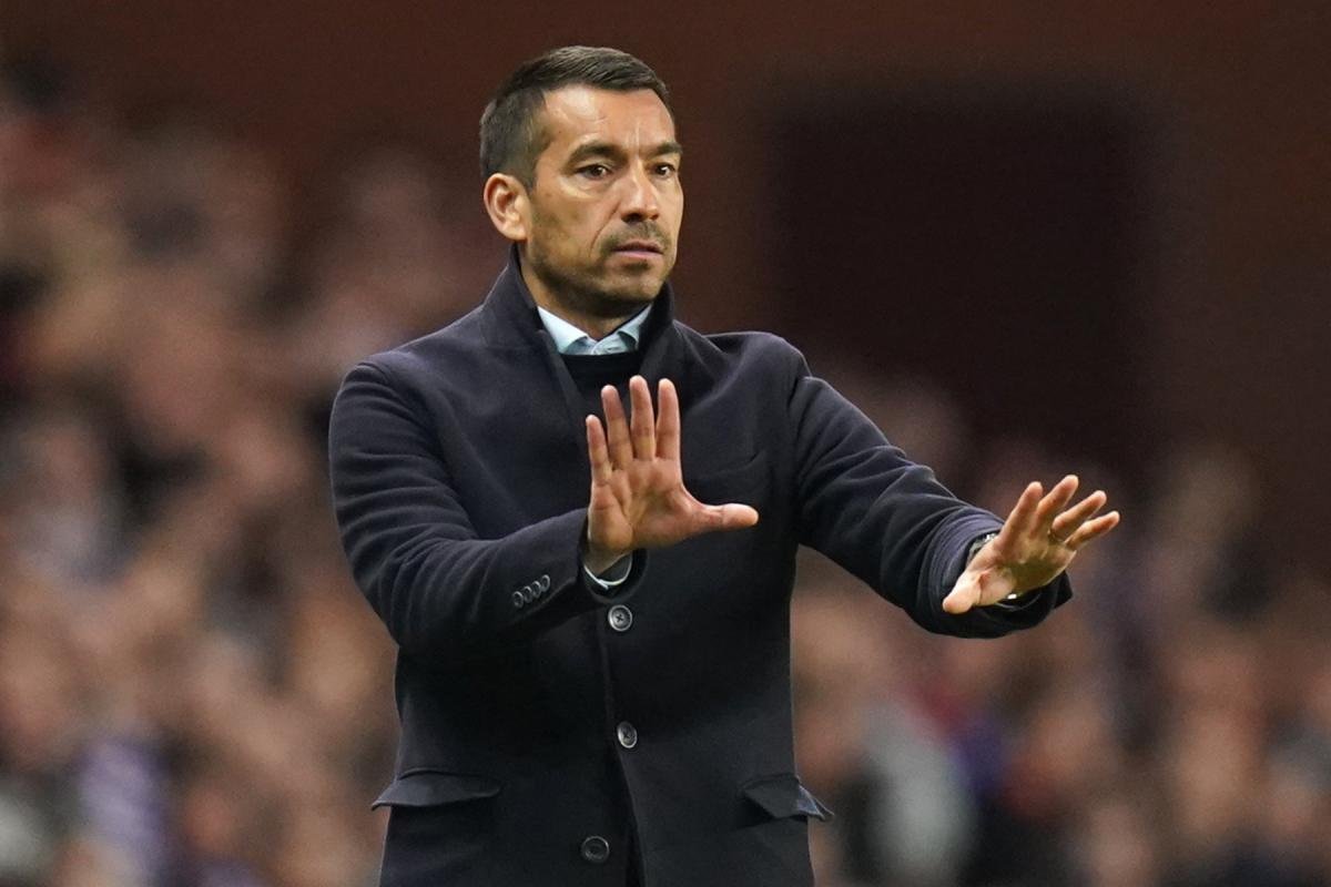 WATP_com's tweet photo. If Gio is to go, who would be your no.1 choice to replace him? 🤔👇 https://t.co/zhOpSvupOO