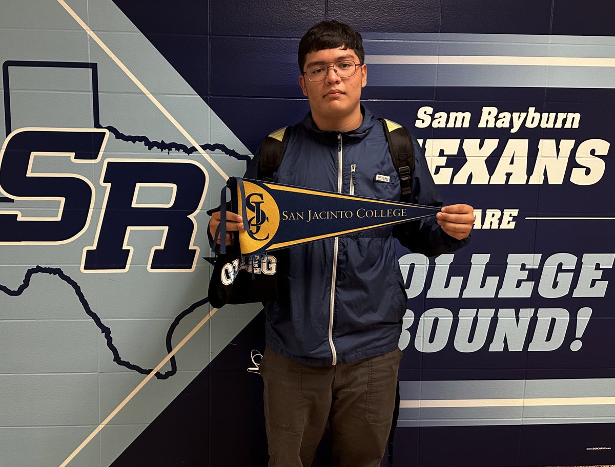 Congratulations, Miguel  👏👏 on your acceptance to <a href="/SanJacCollege/">San Jacinto College</a> !! #CollegeBound 🎉😎