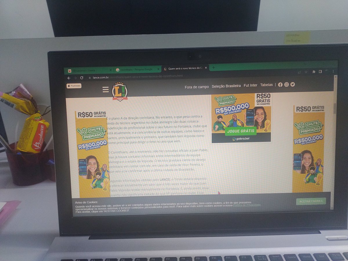 BalsimelliSCCP's tweet photo. @lancenet como faz para ler uma matéria com esse tanto de propaganda? Ajuda a gente aí pô. Cada vez mais poluído o site de vocês. Horrível. https://t.co/RI9HdZJNwv