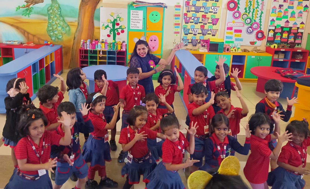 SAI_Edu_In's tweet photo. In honor of the birthday of Jawahar Lal Nehru, India celebrates Children’s Day on the 14th of November every year.
#FunParty
#Happiness
#Togetherness https://t.co/ToXLQVTOCn