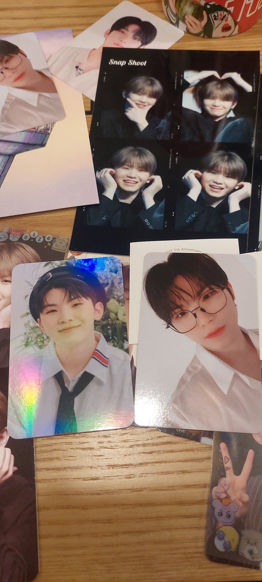 jungshooketh111's tweet photo. 제 첫 생일 카페에요! 빨리 생일 축하해요 우지!
#HAPPY_WOOZI_DAY #우지 #이지훈 #세븐틴 #SEVENTEEN #바이브러리 #vibrary https://t.co/NQjHOh59ni