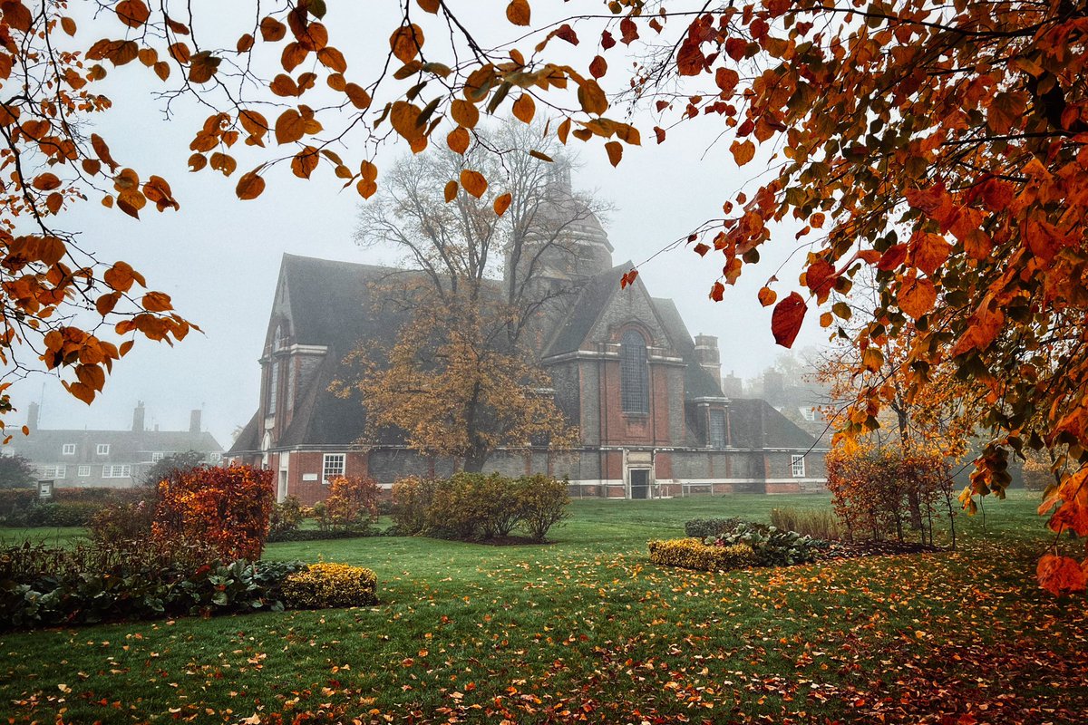 Michael Eleftheriades (@mediasynthesis) on Twitter photo The HGS Free Church on a foggy autumn morning, Sunday 13 November 2022 <a href="/hgsfreechurch/">HGS Free Church</a> <a href="/hampsteadsuburb/">Hampstead Garden Suburb</a> The HGS Free Church on a foggy autumn morning, Sunday 13 November 2022 <a href="/hgsfreechurch/">HGS Free Church</a> <a href="/hampsteadsuburb/">Hampstead Garden Suburb</a>