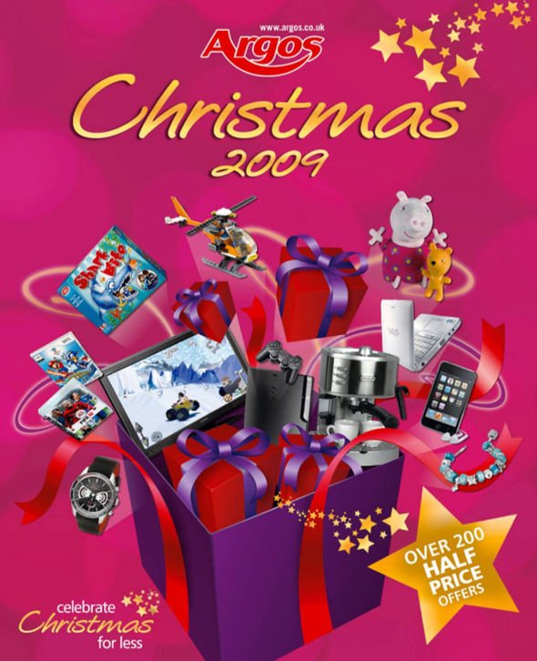 boohoo's tweet photo. Remember circling your Christmas wish list in the Argos catalogue 🥺🎁 https://t.co/sXfQ4OSsG1