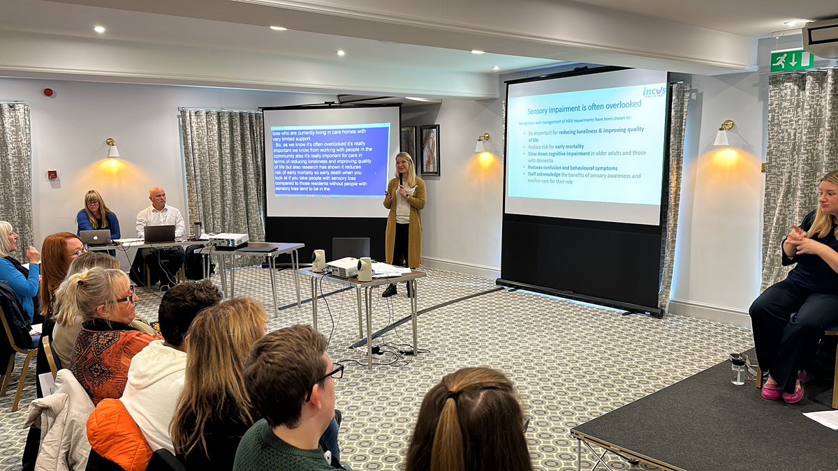 DSNonline's tweet photo. Presentation and update on incus training! We are so excited for the launch 🙌 thank you for the update @JennaLittlejohn #bsl #sensoryloss #training https://t.co/L2UO7rcgND