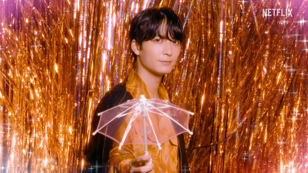 傘を片手に圧巻の輝き…！ クールな美形・香月 司役 ☂️ #梅原裕一郎