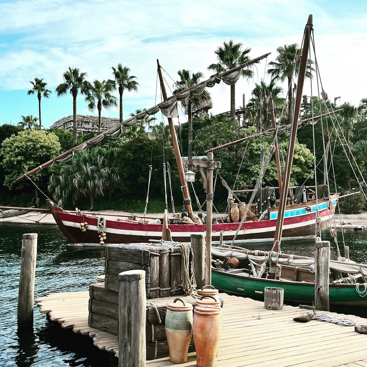 DisneyPhoto00's tweet image. #Disney#TokyoDisneyResort#TokyoDisneyLand#TokyoDisneySea#TDL#TDS#TDR#tokyodisneyresort#tokyodisneyland#tokyodisneysea#Photo#ディズニー#ディズニーリゾート#ディズニーランド#ディズニーシー#写真#綺麗#グルメ#写真#夢の国#ディズニー夜景#ディズニー好きな人と繋がりたい#ディズニー写真