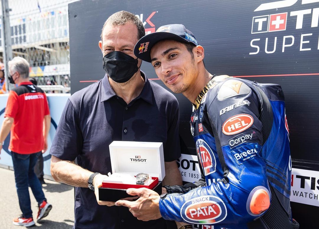 Congratulations to Shoei rider Toprak Razgatlıoğlu who made it three out of three at the penultimate Superbike World Championship round in Indonesia over the weekend. #Motorcycle #Motorsport #Racing #IDNWorldSBK Images reposted from @toprak_tr54