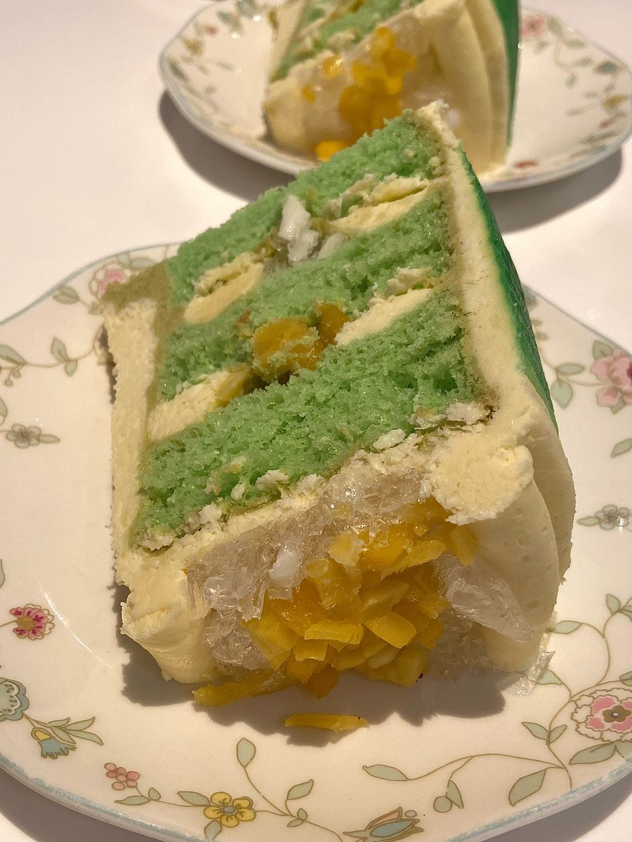 not a big fan of cakes but this was worth making an exception for