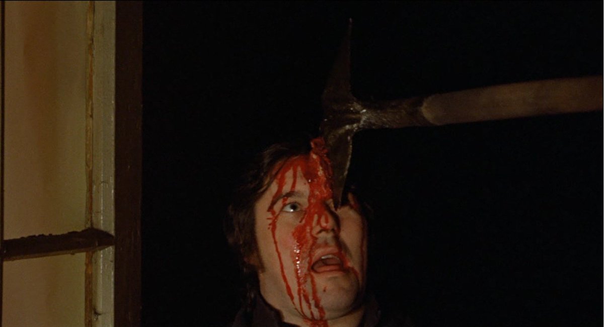 #ManiacMonday - RAW MEAT (aka DEATH LINE, 1972) - Before crossing swords with Michael Myers, inquisitive hero #DonaldPleasance must first hunt degenerate cannibals that feast on unsuspecting innocents deep in the London tubes! youtube.com/watch?v=N7Ts7f…