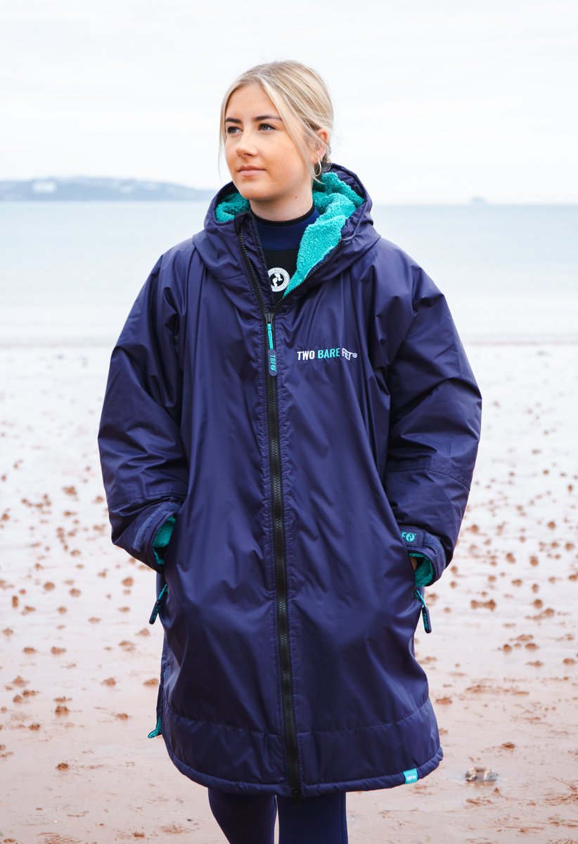 Two Bare Feet tweet media