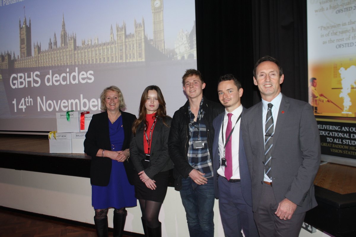 GtBaddowHighSch's tweet photo. It’s UK #ParliamentWeek (UKPW) at Great Baddow High School. This is an annual event, spreading the word about UK Parliament and how you can get involved. We were delighted to welcome @vickyford today who shared her experience of politics with our @GBHSSixthForm. https://t.co/dUo1bTLKRn