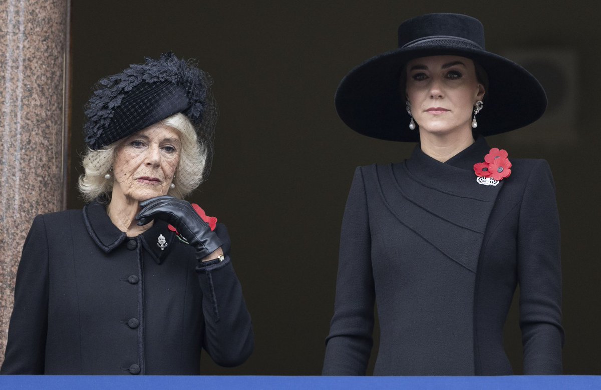 KaiserCelebitchy on Twitter "Princess Kate wore Catherine Walker(01)