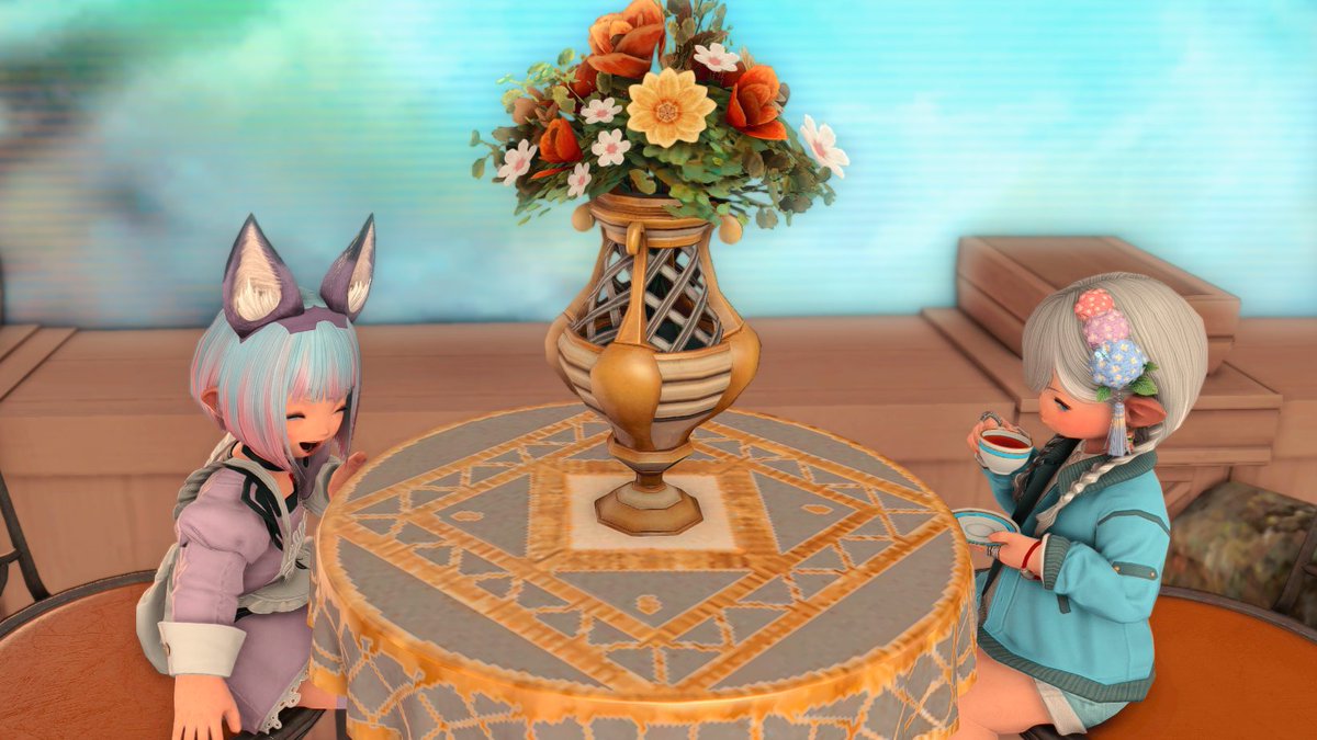 scabiosapixie's tweet photo. #PixieFlowerCafe is now open! The first guest came early! #FF14 https://t.co/DT9l9jZX3h