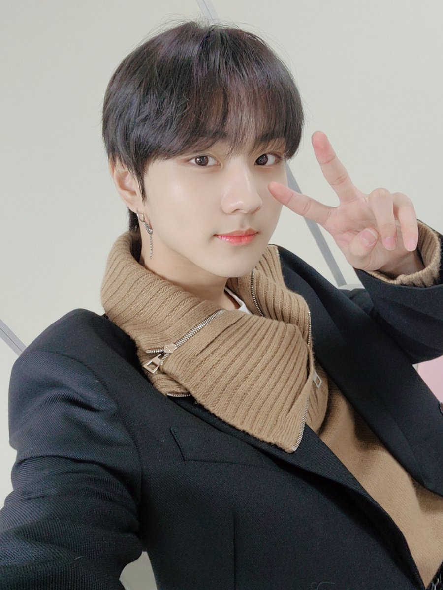 enhypenweverse's tweet photo. [ #정원’s Post ] 221114

#JUNGWON: Everyone, did you overcome [this] Monday well~

@ENHYPEN_members @ENHYPEN #ENHYPEN #엔하이픈 https://t.co/LWDeAeAI73