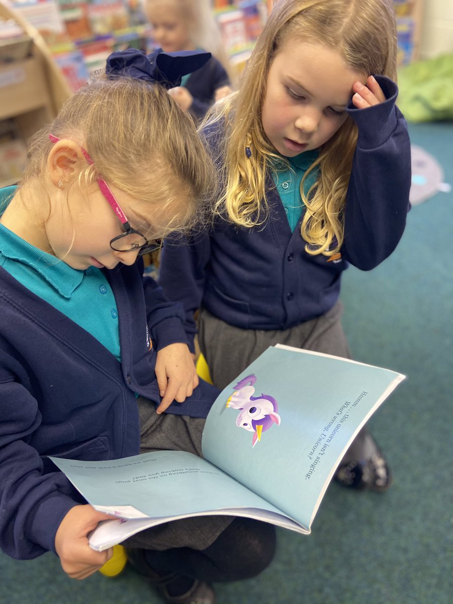 MrsSzyd's tweet photo. Reading Rocks has been busy today! We’ve been book detectives, friends that share, librarians and bookmark creators 📚 https://t.co/IjJdtaVfoC
