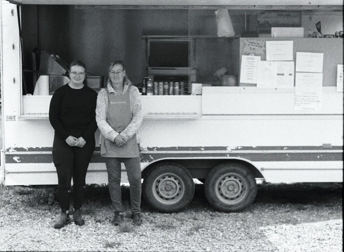 jpartlife2's tweet photo. Chez Rozita
Sur la route, au bord plus précisément, Friterie
Salzet Juanita
29, rue de l’église76660 Clais
Propose ses services pour toutes occasions, fêtes, mariages, foire à tout…
0637914326
#normandie #friterie #baraqueafrites #normandie https://t.co/suJ3yAb3dg