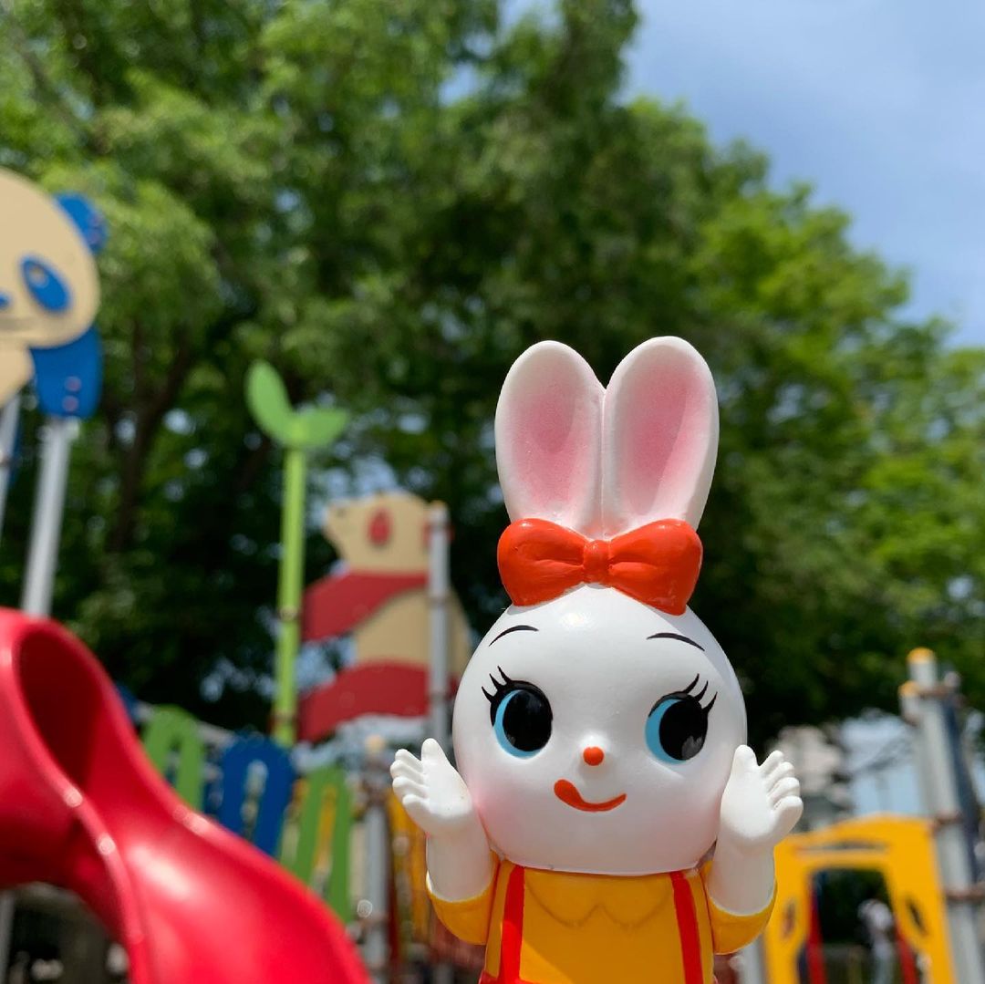 PointlessIsland's tweet photo. Pointless Island Rabbit Girls~🐰❤️

Cuttie Rabbit: 155mm
Color inspired by Shizuka Minamoto (源静香) from Doraemon.

Cuttie Rabbit: about 121mm
Color inspired by Peko-chan (ペコちゃん). 

Available at @ToyUndergroundS
https://t.co/zeW2k6yoGU

#sofubi #ソフビ #doll #rabbit #ウサギ https://t.co/ZiU11K2BnU