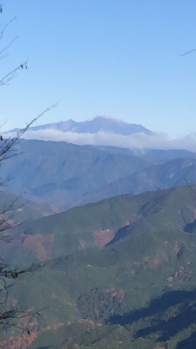 ChaplinHart's tweet photo. #11月14日
#御嶽山
#MtOntake https://t.co/pVdbZ7lEcp