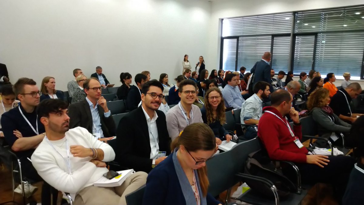 RenateWe's tweet photo. @BOKUvienna BET research group at the #IFPB #ESIB #PICHIA Summit of Biotechnology presenting our research. @acibGmbH
Martin Nagl presenting recycling of cellulose fibres. @RTDS_Group https://t.co/jp8AtN4aOl