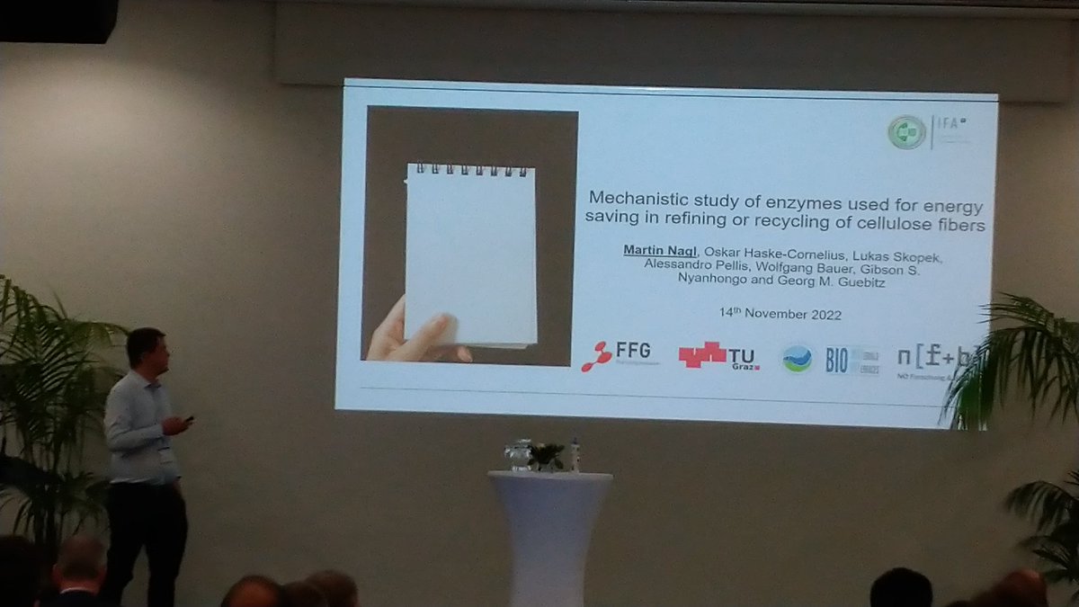 RenateWe's tweet photo. @BOKUvienna BET research group at the #IFPB #ESIB #PICHIA Summit of Biotechnology presenting our research. @acibGmbH
Martin Nagl presenting recycling of cellulose fibres. @RTDS_Group https://t.co/jp8AtN4aOl